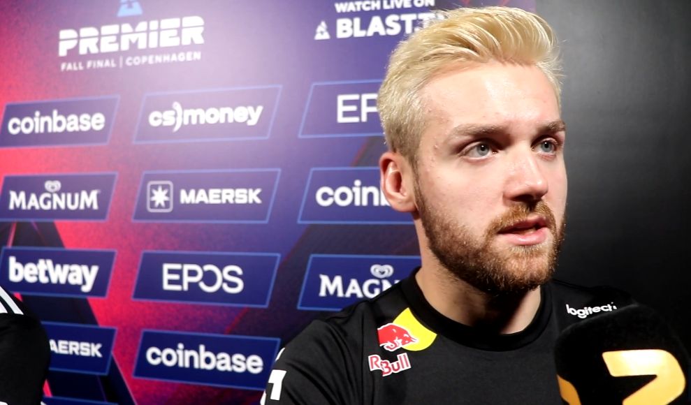 Virtus.pro 替换了 ICY，并签下了 b1st