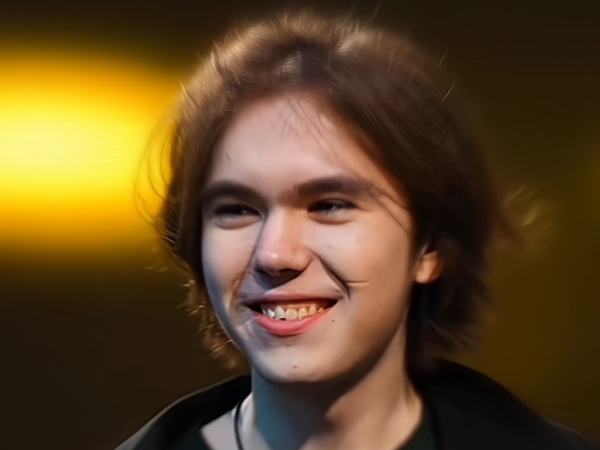 解说米勒参观拳头总部晒照：哎哟,看到两位熟人