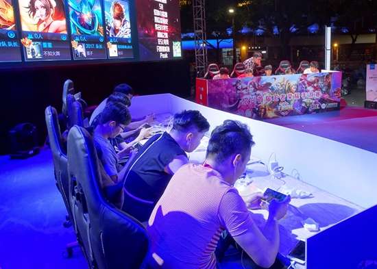 FaZe 和 pain 距离 PGL Cluj-Napoca 2025 的季后赛仅一步之遥