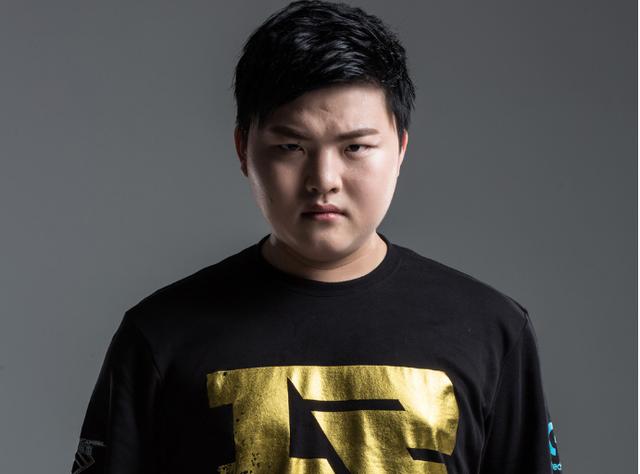 CS2 现在具有“受保护物品”功能，旨在防止欺诈者